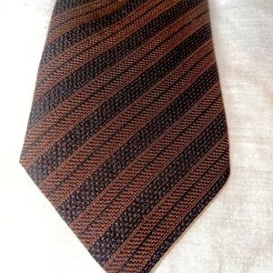 Richel Spain, Classic Brown and Black Striped Tie